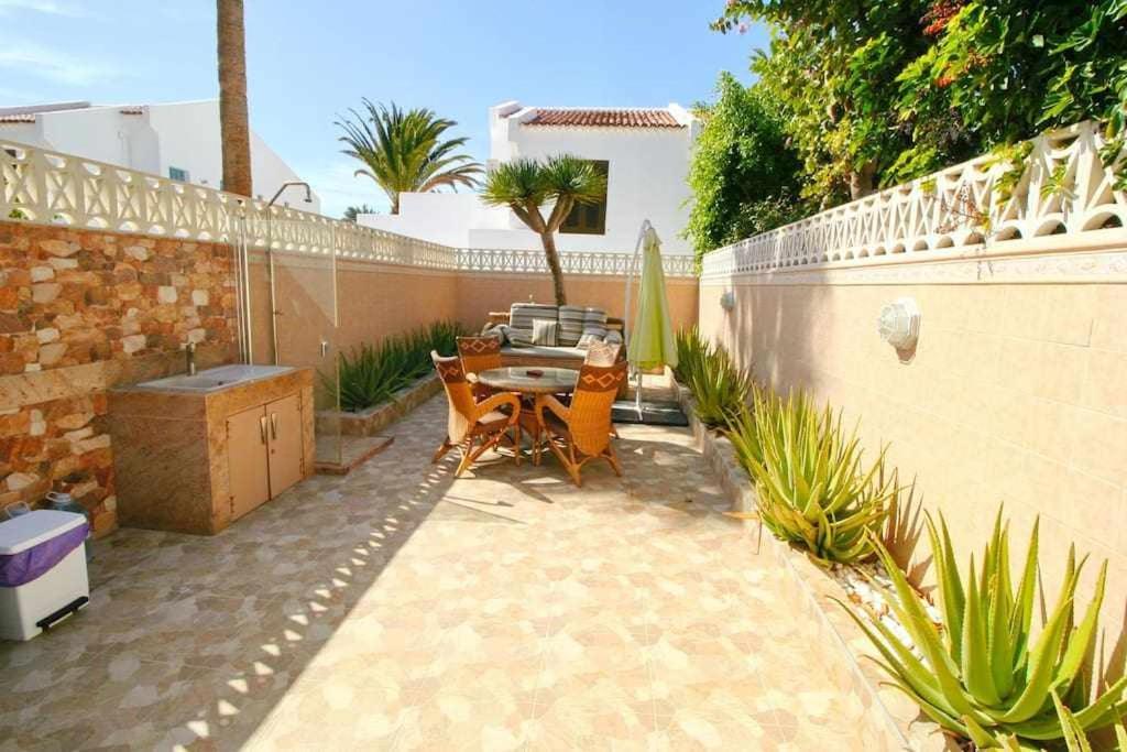 Parque Santiago 1 Villa114 Tenerife Rental & Sales Плайя-де-лас-Амерікас Екстер'єр фото